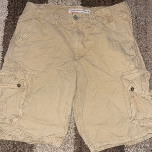 American Eagle cargo Shorts